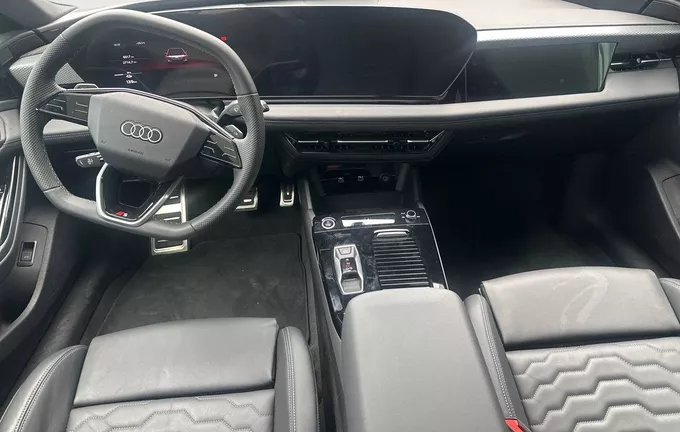 AUDI A6 E-TRON Avant Performance S line photo 18 2130940