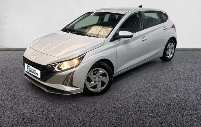 HYUNDAI I20 1.2 79 Initia extérieur trois quart avant gauche 13592