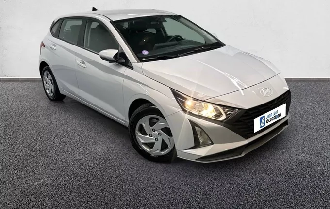HYUNDAI I20 1.2 79 Initia extérieur trois quart avant droit 13592