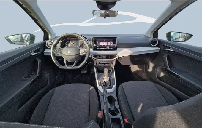 SEAT ARONA 1.0 TSI 95 ch Start/Stop BVM5 Style Business extérieur trois quart arrière droit 1273