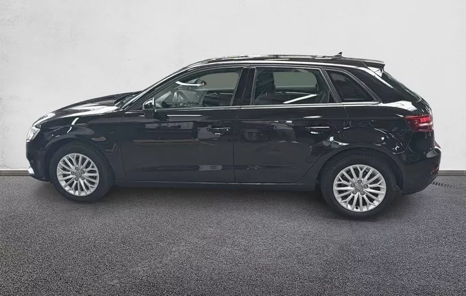 AUDI A3 Sportback 1.6 TDI 116 S tronic 7 Business line extérieur côté gauche 213181