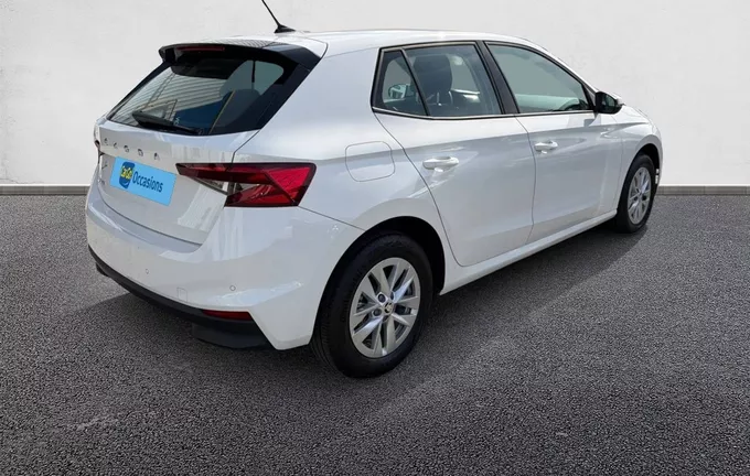 SKODA FABIA 1.0 TSI 110 ch DSG7 Ambition extérieur avant 2125812