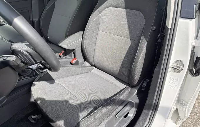 SKODA FABIA 1.0 TSI 110 ch DSG7 Ambition extérieur trois quart arrière droit 2125812