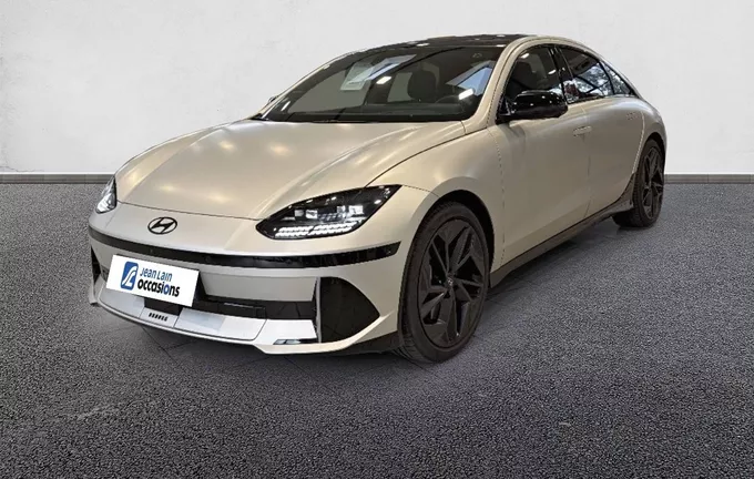 HYUNDAI IONIQ 6 77 kWh HTRAC - 325 ch First Edition extérieur trois quart avant gauche 13503