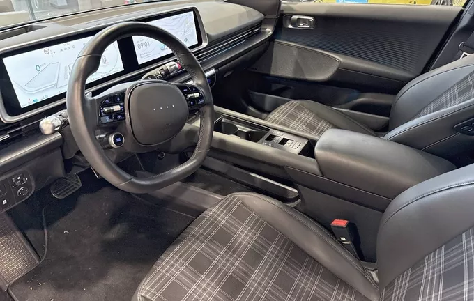HYUNDAI IONIQ 6 77 kWh HTRAC - 325 ch First Edition photo 11 13503