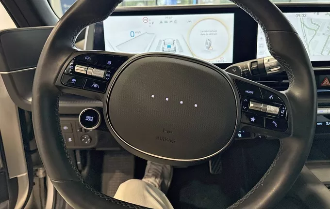HYUNDAI IONIQ 6 77 kWh HTRAC - 325 ch First Edition photo 13 13503