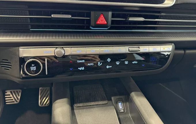 HYUNDAI IONIQ 6 77 kWh HTRAC - 325 ch First Edition photo 16 13503