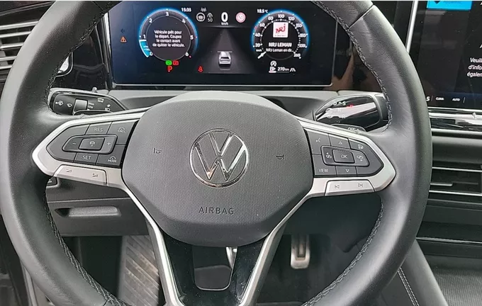 VOLKSWAGEN TIGUAN 2.0 TDI 150ch DSG7 Elegance photo 21 2128110