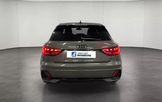 AUDI A1 Sportback 30 TFSI 116 ch S tronic 7 S Line extérieur arrière 2133318