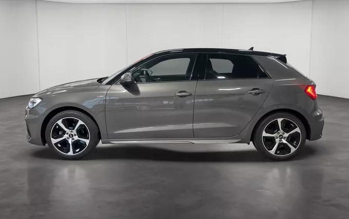 AUDI A1 Sportback 30 TFSI 116 ch S tronic 7 S Line extérieur côté gauche 2133318