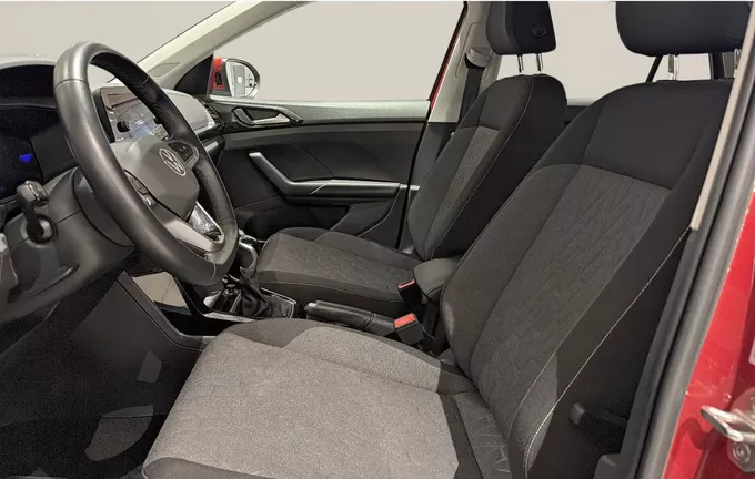 VOLKSWAGEN T-CROSS 1.0 TSI 95 Start/Stop BVM5 Life Plus extérieur trois quart arrière droit 2118794
