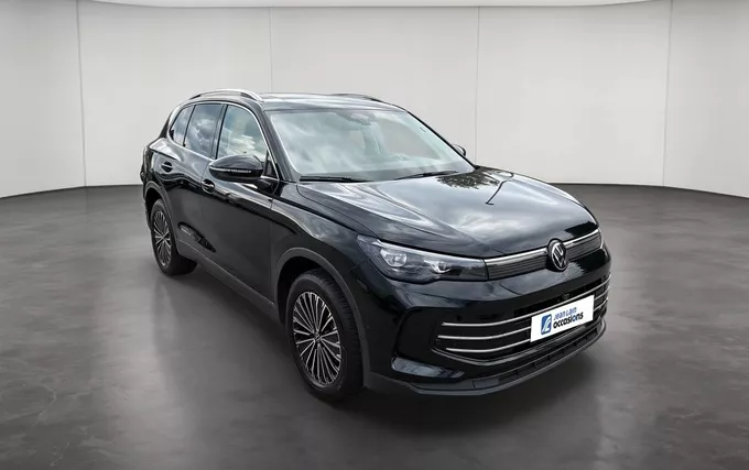 VOLKSWAGEN TIGUAN 1.5 eHybrid 272ch DSG6 Elegance extérieur trois quart avant droit 2130983