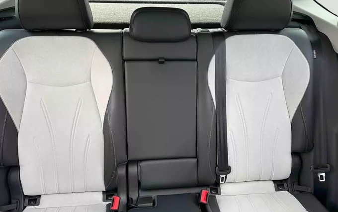 VOLKSWAGEN TIGUAN 1.5 eHybrid 272ch DSG6 Elegance photo 17 2130983