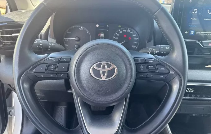 TOYOTA YARIS Hybride 116h Dynamic Business photo 12 1103760
