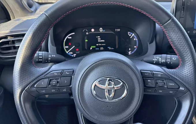 TOYOTA YARIS CROSS Hybride 116h 2WD GR SPORT photo 12 1103551