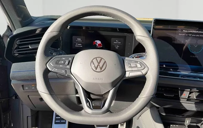 VOLKSWAGEN TIGUAN 1.5 eHybrid 272ch DSG6 R-Line Edition photo 12 6977