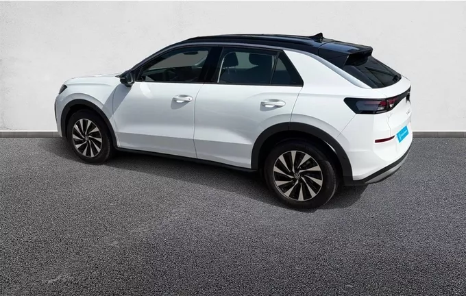 VOLKSWAGEN T-ROC 1.5 eTSI EVO2 Hybrid 116 ch DSG7 Life photo 11 9707