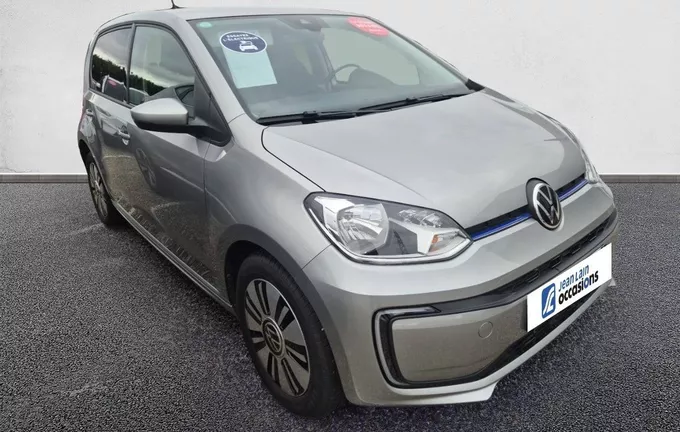 VOLKSWAGEN E-UP! 2.0 e-up! 83 Electrique Life Plus extérieur trois quart avant droit 2122874