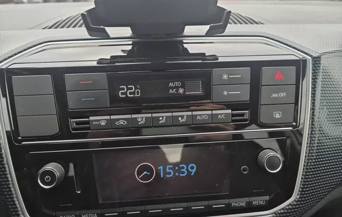 VOLKSWAGEN E-UP! 2.0 e-up! 83 Electrique Life Plus photo 14 2122874