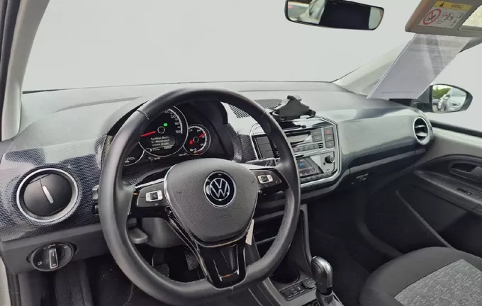 VOLKSWAGEN E-UP! 2.0 e-up! 83 Electrique Life Plus photo 18 2122874