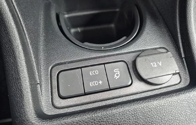 VOLKSWAGEN E-UP! 2.0 e-up! 83 Electrique Life Plus photo 19 2122874