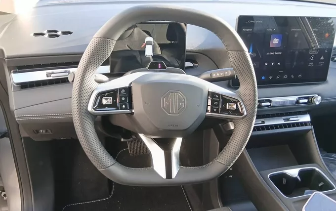 MG MG4 EV Urban 54 kWh - 118 kW Premium photo 12 9883