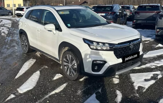 SUZUKI S-CROSS 1.5 Dualjet Allgrip Hybrid Auto Style photo 21 741408