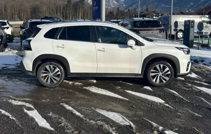 SUZUKI S-CROSS 1.5 Dualjet Allgrip Hybrid Auto Style photo 22 741408