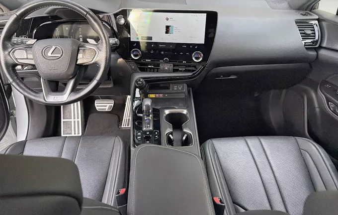 LEXUS NX 450h+ 4WD Hybride Rechargeable F SPORT Executive photo 18 1102739