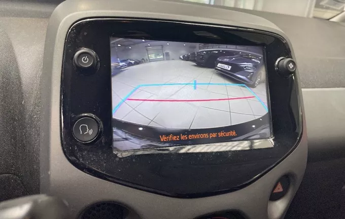 TOYOTA AYGO 1.0 VVT-i x-shift x-play photo 16 1103718