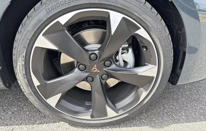 CUPRA LEON Sportstourer eHybrid 204 ch DSG6 V photo 9 2054