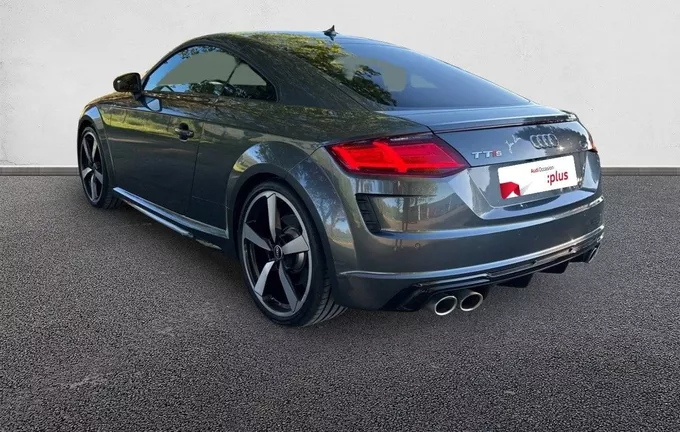 AUDI TTS Coupé 40 TFSI 306 S tronic 7 Quattro extérieur trois quart arrière gauche 2129810