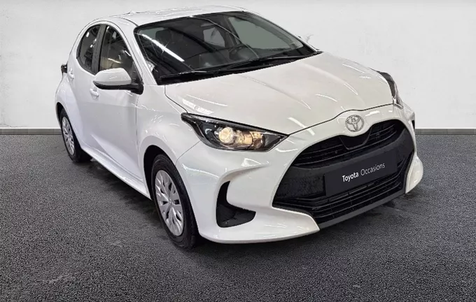 TOYOTA YARIS Hybride 116h Dynamic extérieur trois quart avant droit 1103424