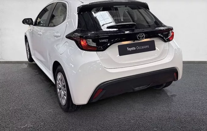 TOYOTA YARIS Hybride 116h Dynamic extérieur trois quart arrière gauche 1103424