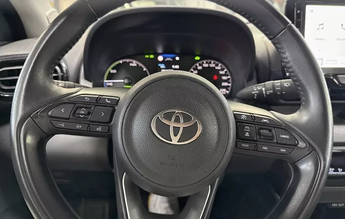 TOYOTA YARIS Hybride 116h Dynamic photo 12 1103424