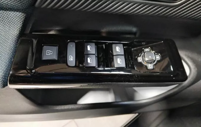 CITROEN C5 AIRCROSS HYBRIDE 145 ch e-DCS6 Plus photo 21 945147