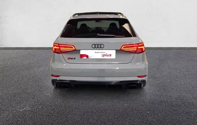 AUDI RS3 Sportback 2.5 TFSI 400 S tronic 7 Quattro extérieur arrière 2130600