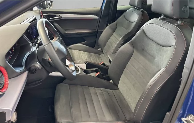 SEAT ARONA 1.0 TSI 115 ch Start/Stop DSG7 FR extérieur trois quart arrière droit 2127714