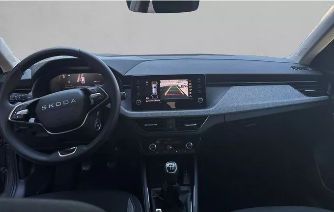 SKODA SCALA 1.0 TSI Evo 2 116 ch BVM6 Selection extérieur trois quart avant droit 2131115