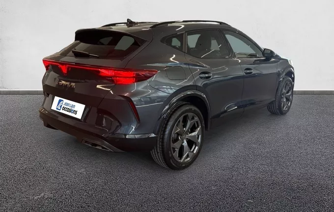 CUPRA FORMENTOR 1.5 eTSI Hybrid 150 ch DSG7 V extérieur trois quart arrière droit 2127692