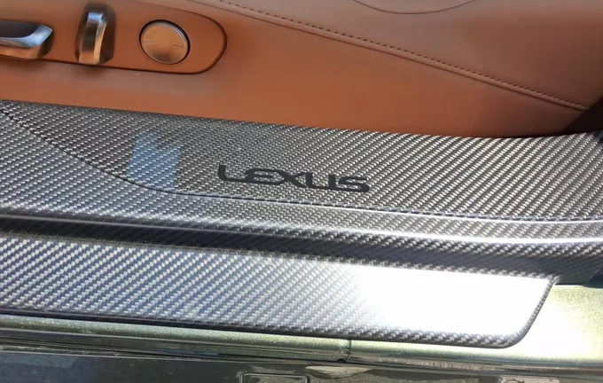 LEXUS LC 500h Sport+ photo 22 1103257