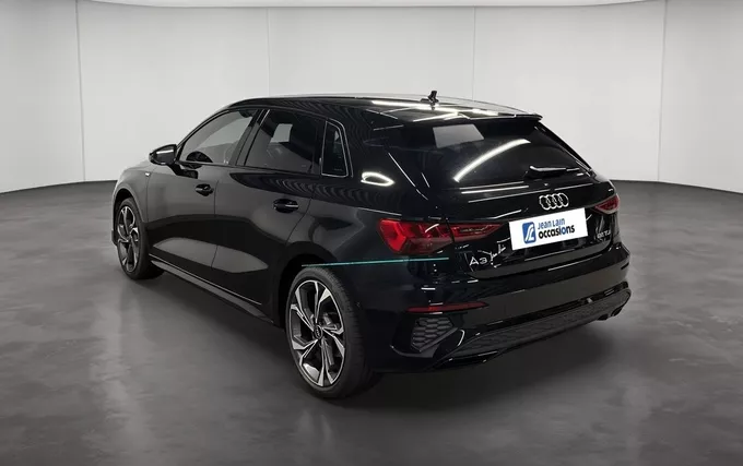 AUDI A3 Sportback 35 TDI 150 S tronic 7 S Line extérieur trois quart arrière gauche 2133309