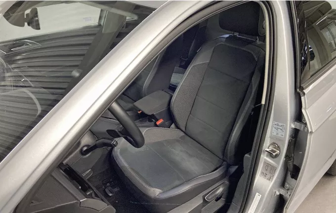 VOLKSWAGEN POLO 1.0 TSI 95 S&S DSG7 Style extérieur trois quart arrière droit 2125156