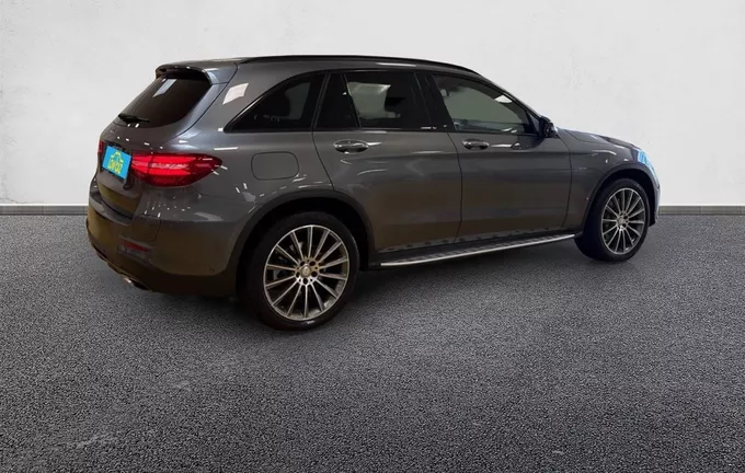 MERCEDES GLC Classe GLC 350 e 7G-DCT 4Matic Fascination extérieur trois quart arrière droit 213173