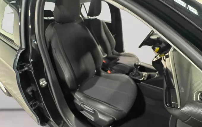 OPEL CORSA 1.2 Turbo 100 ch BVM6 Elegance Business photo 17 2132133