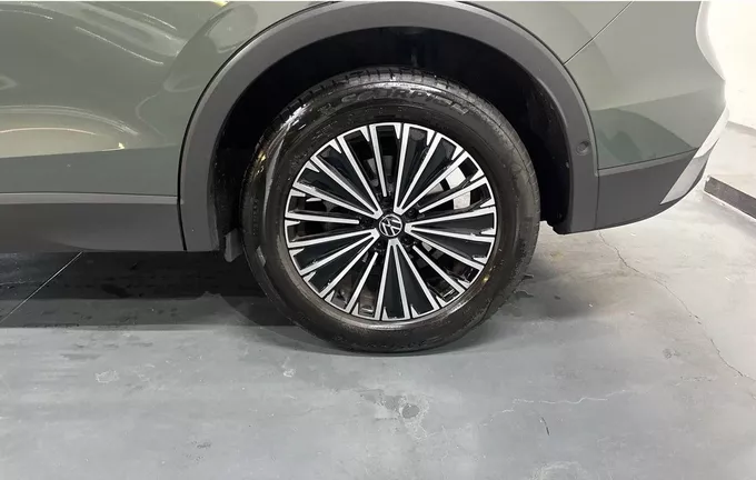 VOLKSWAGEN TIGUAN 1.5 eTSI 150ch DSG7 Elegance photo 12 2132610