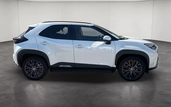 TOYOTA YARIS CROSS Hybride 116h 2WD Trail (marchepieds standardisés) extérieur côté droit 1103994