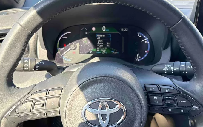TOYOTA YARIS CROSS Hybride 116h 2WD Trail (marchepieds standardisés) photo 17 1103994