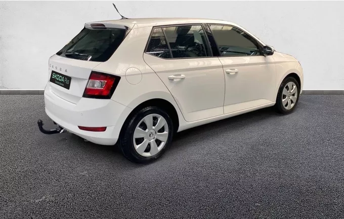 SKODA FABIA 1.0 MPI 60 ch BVM5 Business extérieur avant 2130601