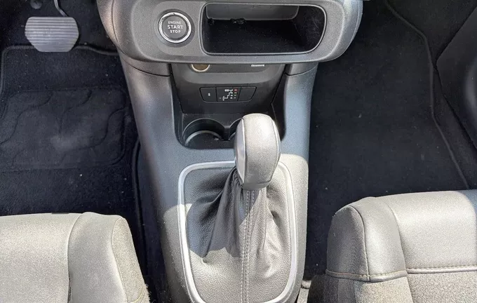 CITROEN C3 PureTech 110 S&S EAT6 Shine photo 13 2130575